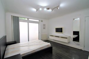 Photo 5- click for photo gallery